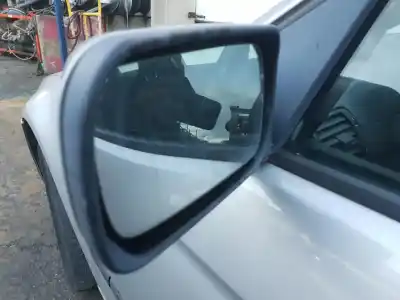 Veículo de Sucata bmw 3 (e46) 316 i do ano 2002 alimentado n42b18a