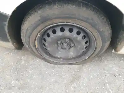 Veículo de Sucata renault kangoo (kc0/1_) 1.5 dci do ano 2015 alimentado k9k608