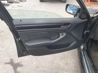 Veicolo di demolizione bmw serie 3 berlina (e46) 320d dell'anno 2004 alimentato 204d4