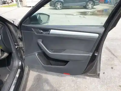 Здавання транспортного засобу skoda superb (3v3) 2.0 tdi року 2018 потужний dfga