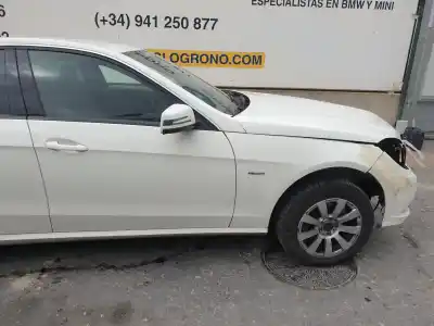 Здавання транспортного засобу mercedesbenz clase e bm 212 lim. 220 cdi blueefficiency 212.002 року 2010 потужний 651924