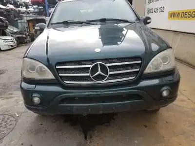 Veículo de Sucata mercedes-benz clase m (w163) ml 400 cdi (163.128) do ano 2002 alimentado 628963