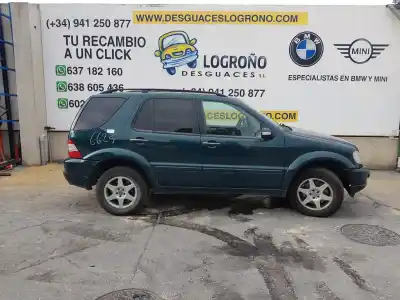 Здавання транспортного засобу mercedes-benz clase m (w163) ml 400 cdi (163.128) року 2002 потужний 628963