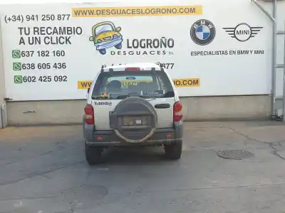 Veículo de Sucata jeep cherokee (kj) 2.5 crd 4x4 do ano 2002 alimentado enj