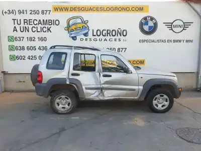 Veículo de Sucata jeep cherokee (kj) 2.5 crd 4x4 do ano 2002 alimentado enj