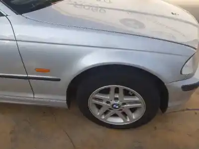 Veículo de Sucata bmw 3 (e46) 318 i do ano 1998 alimentado 194e1