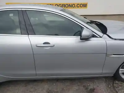 Veículo de Sucata jaguar xe prestige do ano 2015 alimentado 204dtd