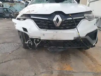 Veicolo di demolizione renault arkana 1.6 tce dell'anno 2023 alimentato h4m6