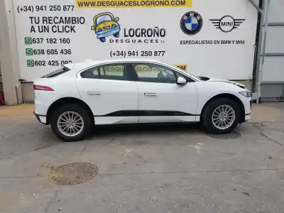 Scrapping Vehicle jaguar ipace el of the year 2018 powered t4k14380