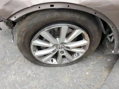 Здавання транспортного засобу volkswagen touareg (7p5) 3.0 v6 tdi dpf року 2011 потужний casa