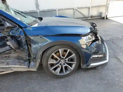 Veículo de Sucata skoda superb combi (3v5) sportline 4x4 do ano 2021 alimentado dtua