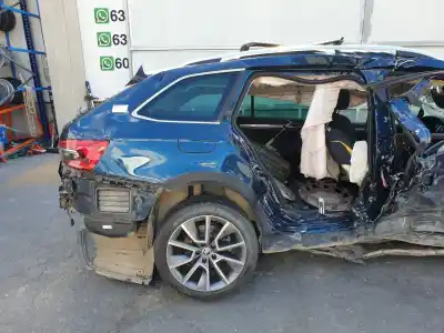 Veículo de Sucata skoda superb combi (3v5) sportline 4x4 do ano 2021 alimentado dtua