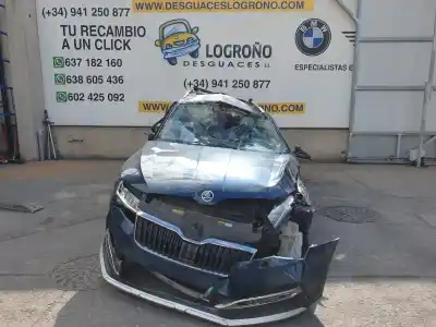 Veicolo di demolizione SKODA SUPERB COMBI (3V5) SportLine 4x4 dell'anno 2021 alimentato DTUA