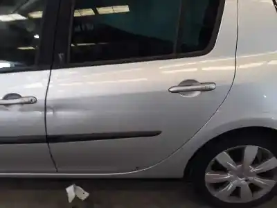 Veículo de Sucata renault clio iii 1.5 dci diesel fap do ano 2008 alimentado k9k772