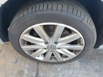 Veicolo di demolizione volkswagen golf vi (5k1) 2.0 tdi dell'anno 2011 alimentato cffb