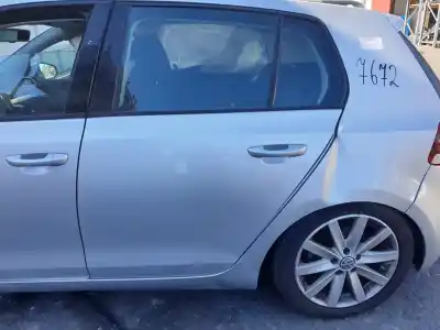 Veicolo di demolizione volkswagen golf vi (5k1) 2.0 tdi dell'anno 2011 alimentato cffb