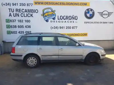 Scrapping Vehicle volkswagen passat variant (3b5) trendline of the year 2000 powered ajm