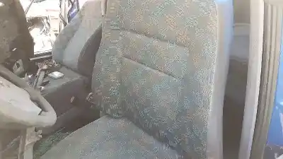 Здавання транспортного засобу mercedes-benz vito (w638) caja cerrada 2.2 16v cdi turbodiesel cat року 2003 потужний 611980