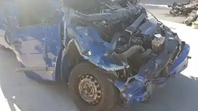 Здавання транспортного засобу mercedes-benz vito (w638) caja cerrada 2.2 16v cdi turbodiesel cat року 2003 потужний 611980