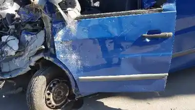 Здавання транспортного засобу mercedes-benz vito (w638) caja cerrada 2.2 16v cdi turbodiesel cat року 2003 потужний 611980