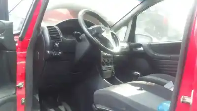 Veículo de Sucata opel zafira a blue line do ano 2001 alimentado y20dth