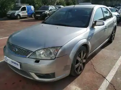 Veículo de Sucata ford mondeo berlina (ge) 2.2 tdci do ano 2004 alimentado qjba