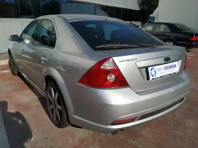 Veículo de Sucata ford mondeo berlina (ge) 2.2 tdci do ano 2004 alimentado qjba