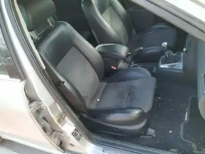 Veículo de Sucata ford mondeo berlina (ge) 2.2 tdci do ano 2004 alimentado qjba