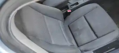 Veículo de Sucata audi a4 berlina (8e) 1.9 tdi do ano 2002 alimentado awx