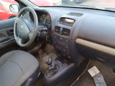 Утилизация автомобиля renault clio ii fase ii (b/cb0) 1.2 года 2004 питание d7f g7