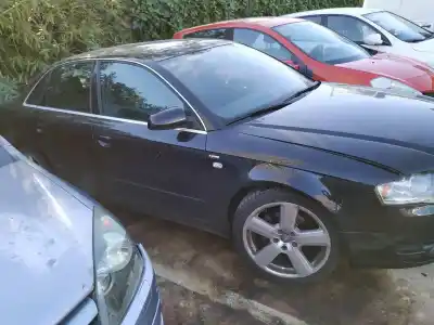 Véhicule à la ferraille audi a4 berlina (8e) 2.0 tdi 16v (103kw) de l'année 2006 alimenté bre