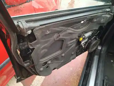 Véhicule à la ferraille audi a4 berlina (8e) 2.0 tdi 16v (103kw) de l'année 2006 alimenté bre