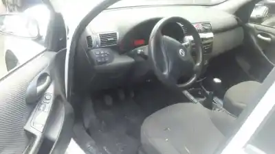 Veículo de Sucata fiat stilo multi wagon (192) 1.6 16v do ano 2002 alimentado 182b6000