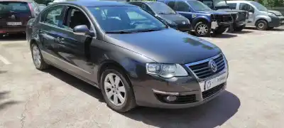 Verschrottungsfahrzeug VOLKSWAGEN                                         PASSAT BERLINA (3C2)                                                                                                                                                                                                                                       Advance Plus                                                                                                                                                                                                                                               des Jahres 2005 angetrieben BKP