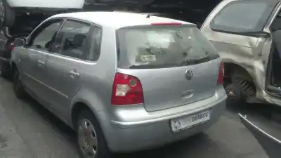 Veículo de Sucata volkswagen polo (9n1) conceptline do ano 2002 alimentado awy