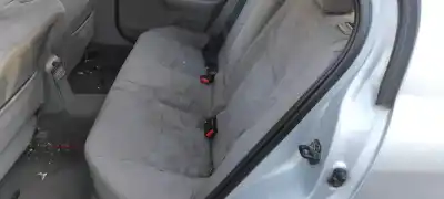 Sloopvoertuig nissan primera berlina (p11) 2.0 navigation van het jaar 2000 aangedreven cd20t