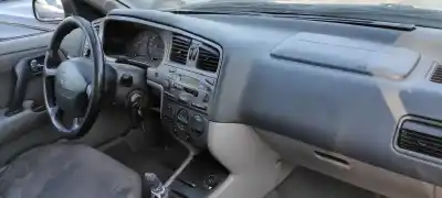 Sloopvoertuig nissan primera berlina (p11) 2.0 navigation van het jaar 2000 aangedreven cd20t