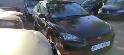 Veículo de Sucata ford focus berlina (cap) ambiente (d) do ano 2007 alimentado kkda