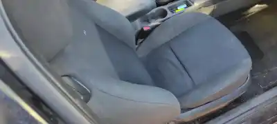 Veículo de Sucata ford focus berlina (cap) ambiente (d) do ano 2007 alimentado kkda