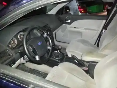 Veículo de Sucata ford mondeo berlina (ge) mondeo (ge) (2000 - 2007) do ano 2001 alimentado fjrd