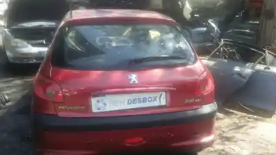 Veículo de Sucata peugeot 206 berlina x-line do ano 2003 alimentado 8hx