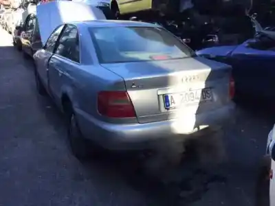 Sloopvoertuig audi a4 berlina (b5) 2.4 van het jaar 1998 aangedreven aga