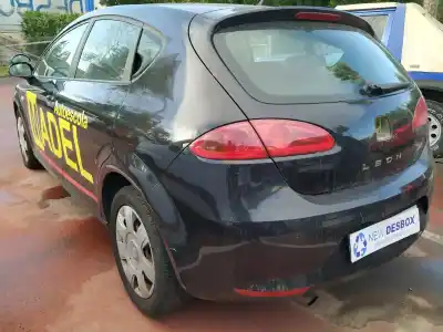 Veículo de Sucata seat leon (1p1) 1.9 tdi do ano 2006 alimentado bxe