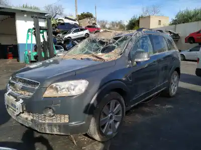 Veículo de Sucata chevrolet captiva 2.0 vcdi lt do ano 2010 alimentado z20s