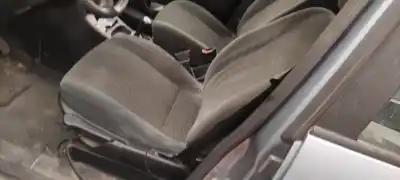 Scrapping Vehicle opel zafira a blue line of the year 2004 powered y22dtr