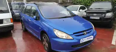 Véhicule à la ferraille PEUGEOT 307 BREAK / SW (S1) BREAK XR de l'année 2002 alimenté RHYDW10TD