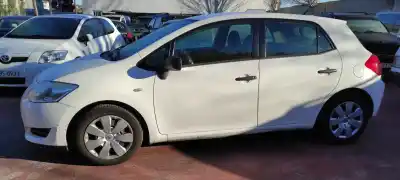 Veículo de Sucata toyota auris luna+ do ano 2008 alimentado 1ndtv