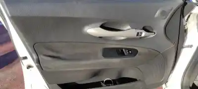 Veículo de Sucata toyota auris luna+ do ano 2008 alimentado 1ndtv