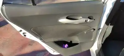 Veículo de Sucata toyota auris luna+ do ano 2008 alimentado 1ndtv