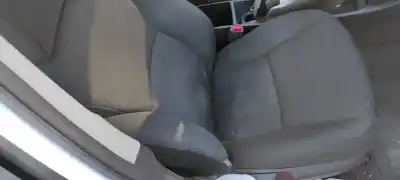 Veículo de Sucata toyota auris luna+ do ano 2008 alimentado 1ndtv